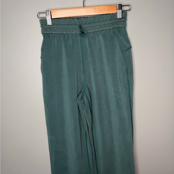 Lululemon Softstreme High-Rise Pant *Regular - Storm Teal - Picture 4 of 9